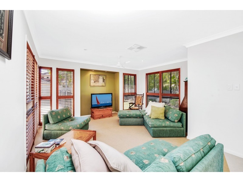5 Mizzen Place, Twin Waters QLD 4564
