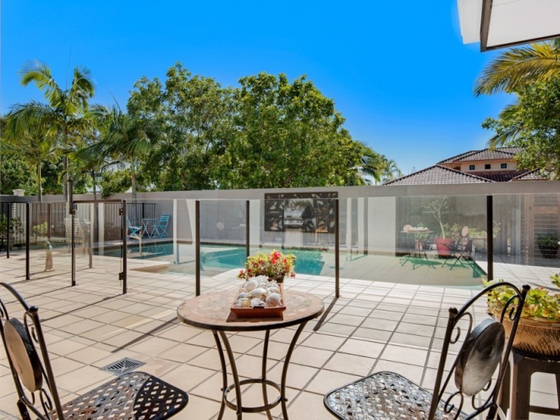 5 Mizzen Place, Twin Waters QLD 4564