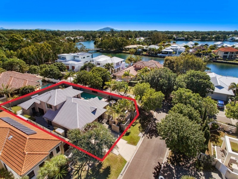 5 Mizzen Place, Twin Waters QLD 4564