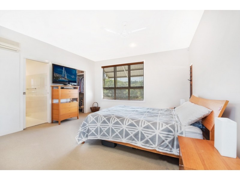 7 North Beach Place, Mudjimba QLD 4564