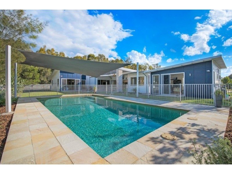 43 Ameen Circuit, Twin Waters QLD 4564