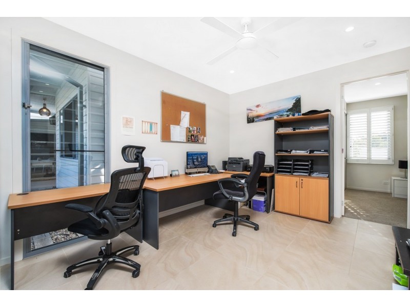 43 Ameen Circuit, Twin Waters QLD 4564