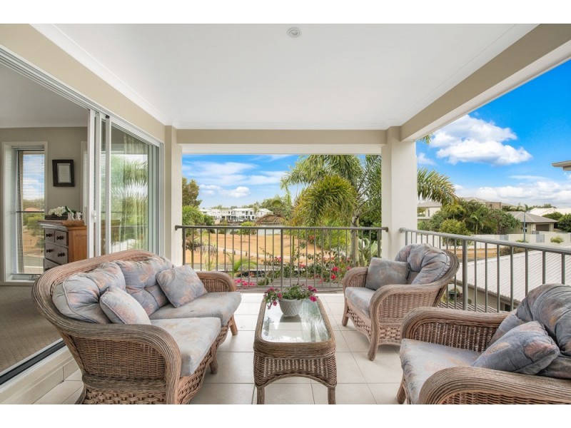 4 Sand Lane, Twin Waters QLD 4564