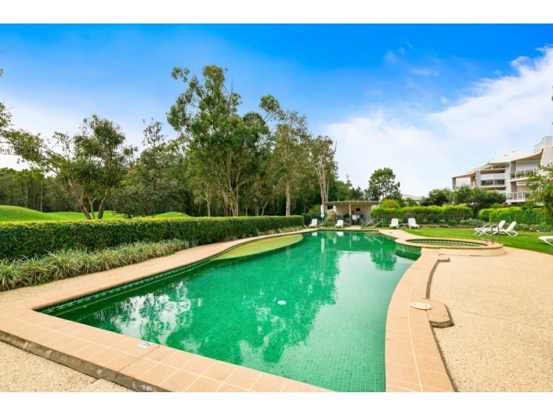 2/179 Ocean Drive, Twin Waters QLD 4564