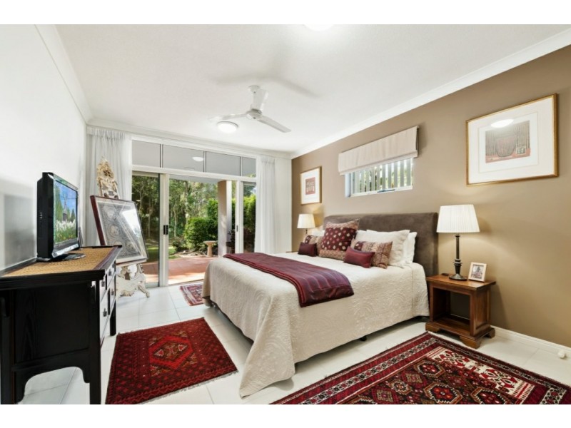 2/179 Ocean Drive, Twin Waters QLD 4564