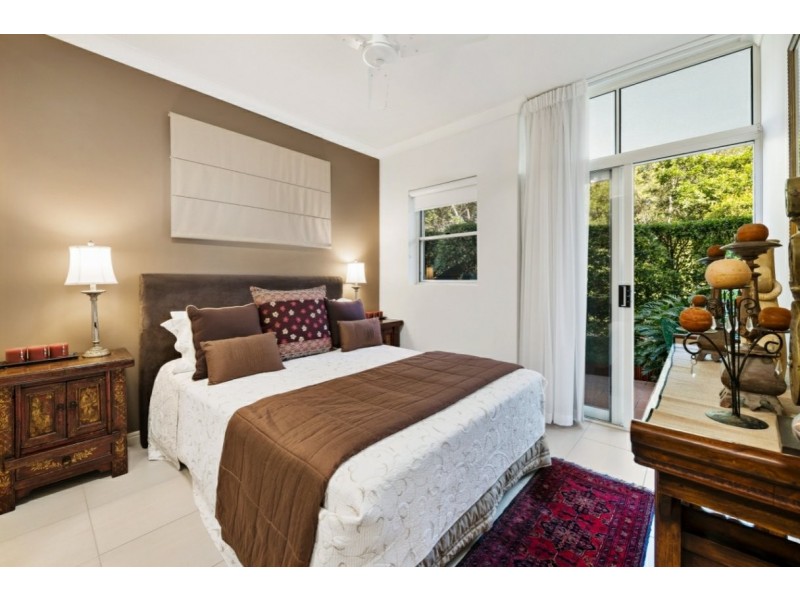 2/179 Ocean Drive, Twin Waters QLD 4564