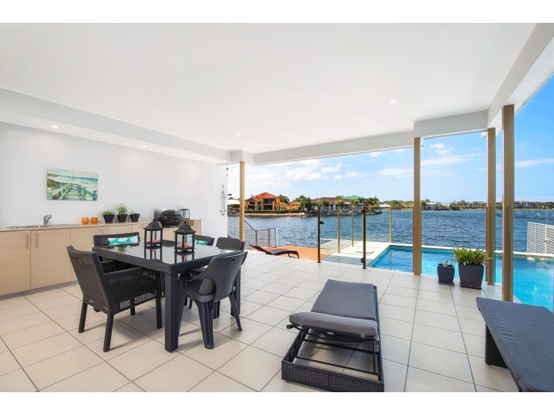 12 Staysail Place, Twin Waters QLD 4564