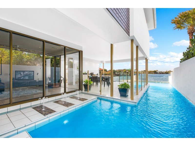 12 Staysail Place, Twin Waters QLD 4564