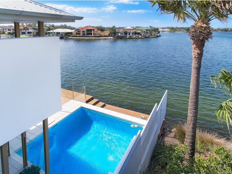 12 Staysail Place, Twin Waters QLD 4564