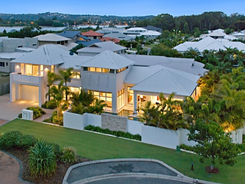 4 River Edge Court, Twin Waters QLD 4564