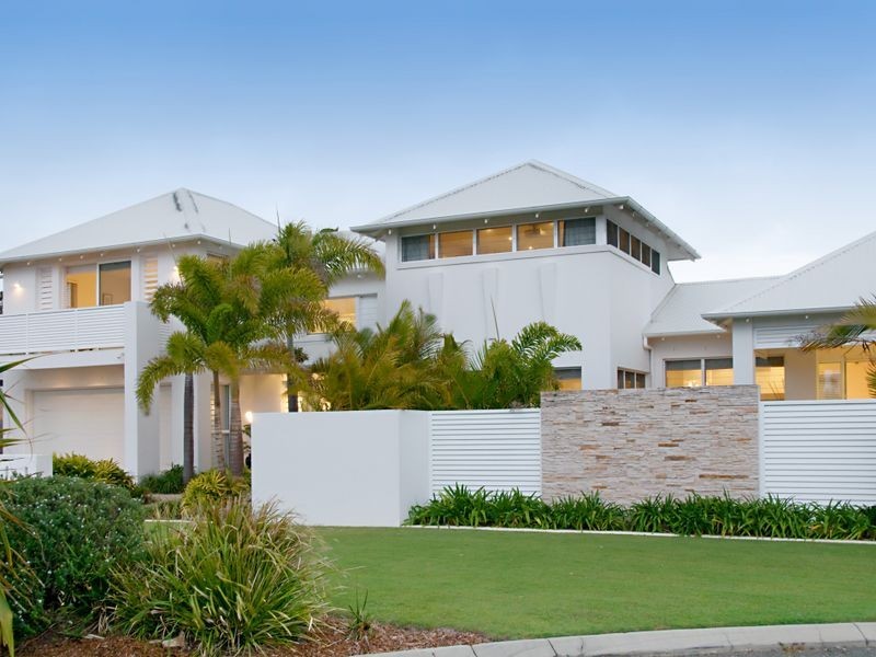 4 River Edge Court, Twin Waters QLD 4564