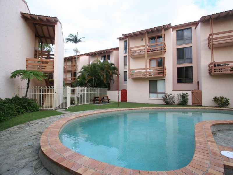 18/2 Glen Court, Marcoola QLD 4564