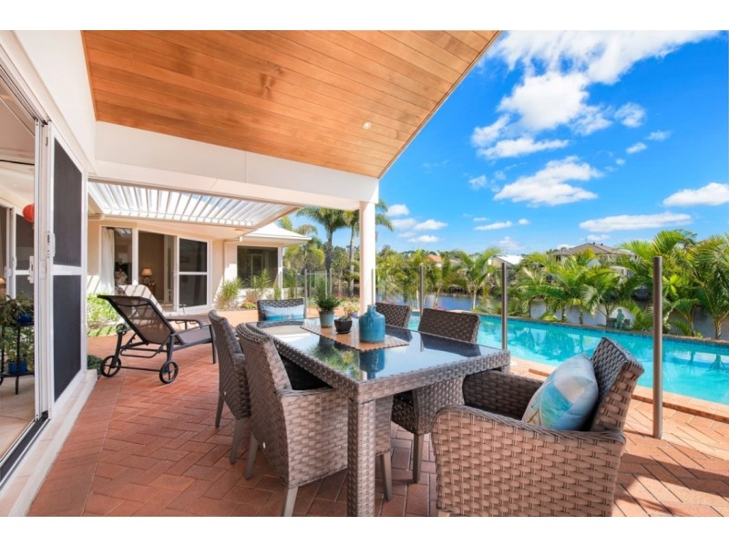 11 Glenwood Place, Twin Waters QLD 4564