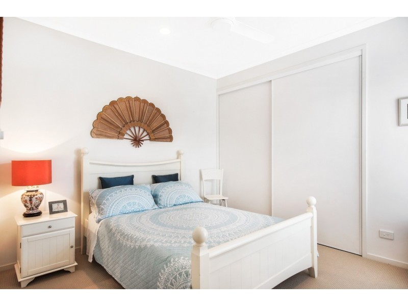 11 Glenwood Place, Twin Waters QLD 4564
