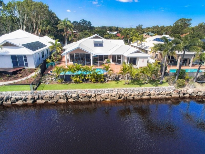 11 Glenwood Place, Twin Waters QLD 4564