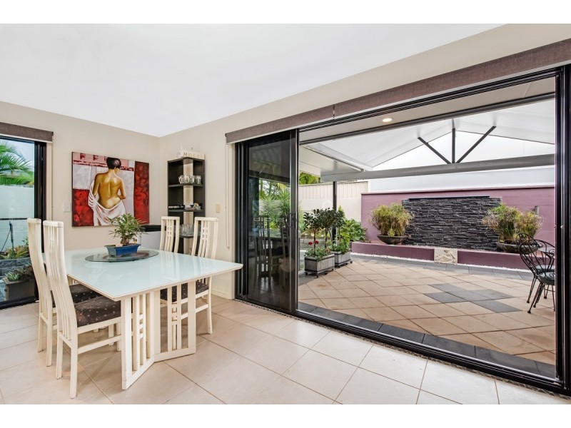 4 Undanbi Lane, Twin Waters QLD 4564