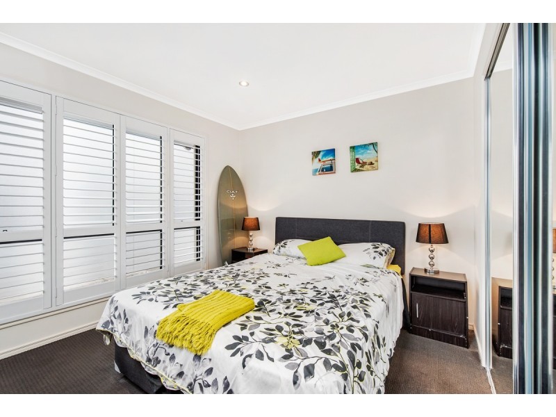 4 Undanbi Lane, Twin Waters QLD 4564