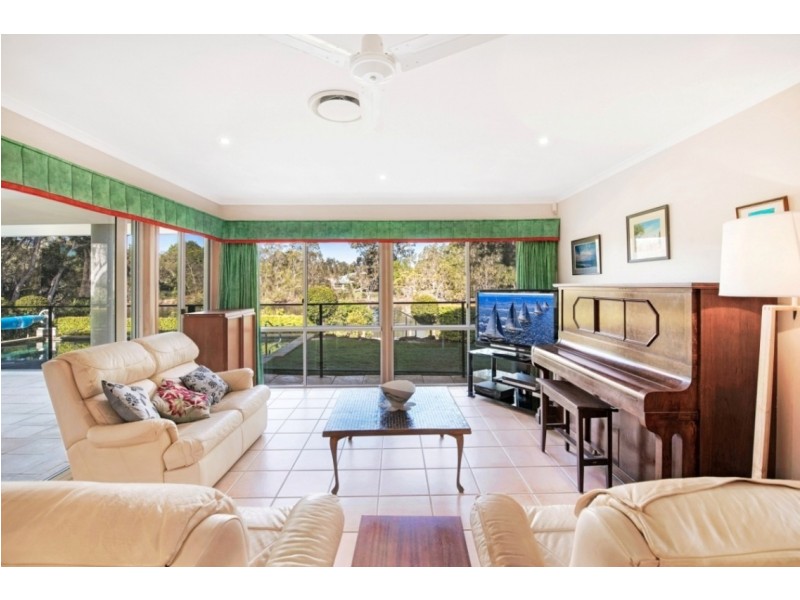 18 Waterside Drive, Twin Waters QLD 4564