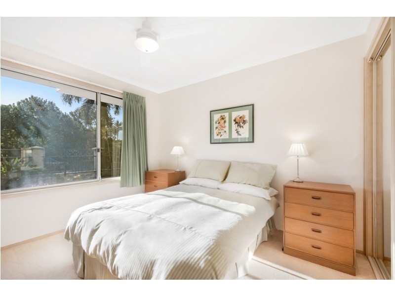 18 Waterside Drive, Twin Waters QLD 4564