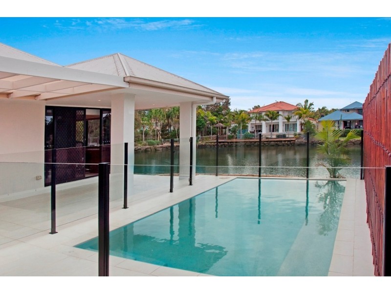3 Glenwood Place, Twin Waters QLD 4564