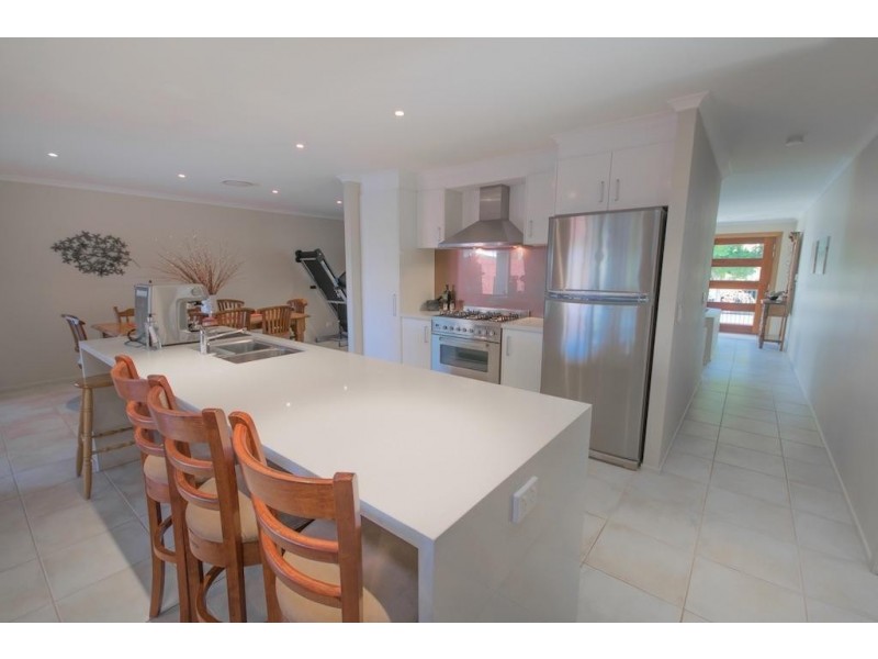 3 Glenwood Place, Twin Waters QLD 4564