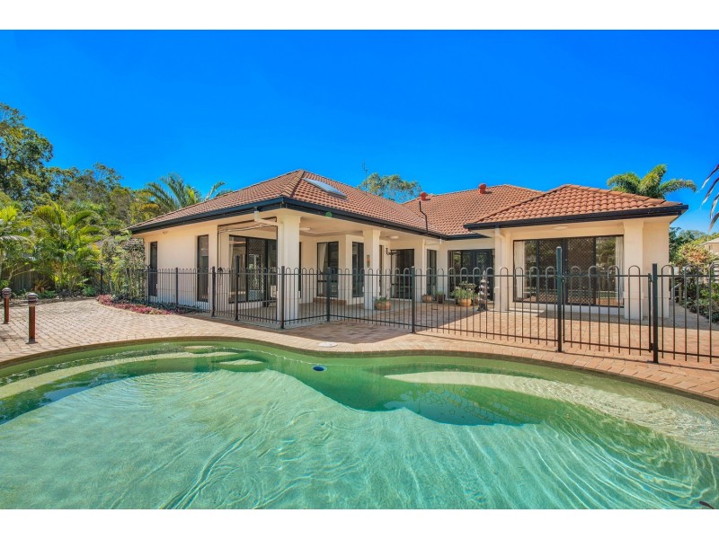 4 Portmarnock Court, Twin Waters QLD 4564