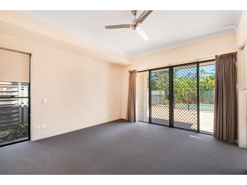 4 Portmarnock Court, Twin Waters QLD 4564