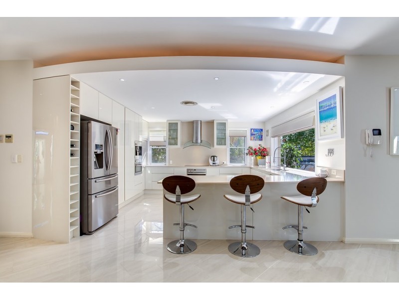1 Toombra Lane, Twin Waters QLD 4564