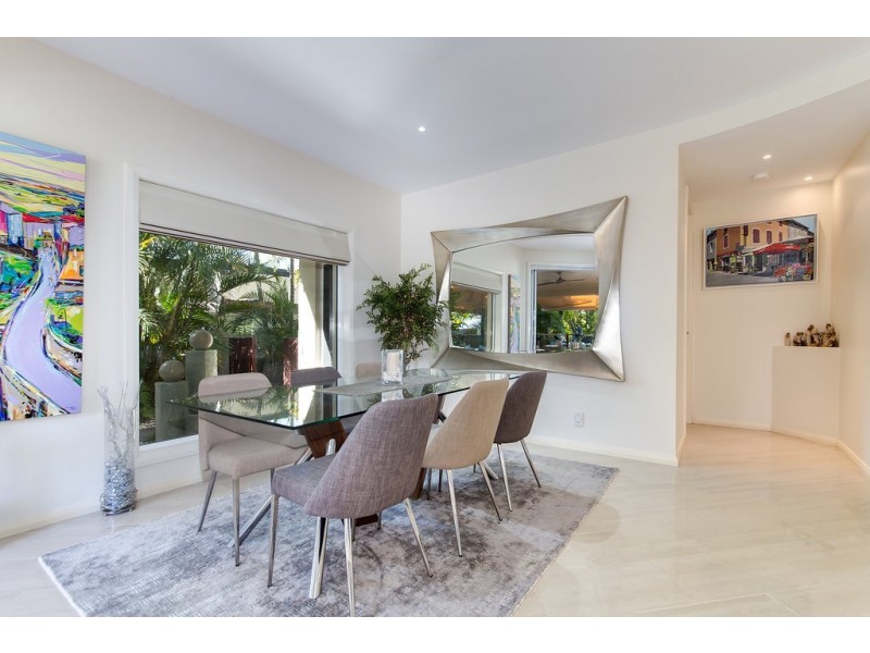 1 Toombra Lane, Twin Waters QLD 4564