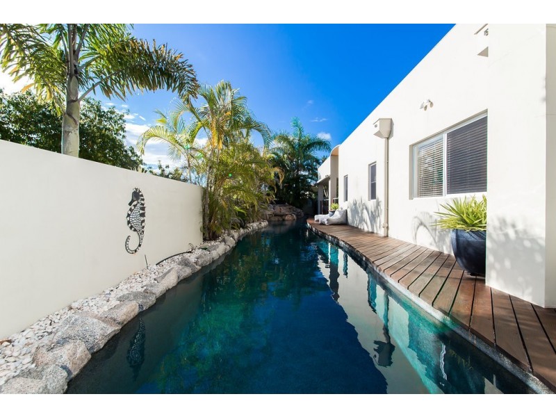 1 Toombra Lane, Twin Waters QLD 4564