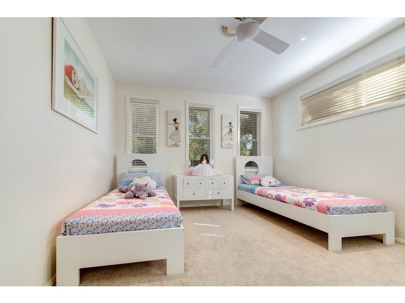 1 Toombra Lane, Twin Waters QLD 4564
