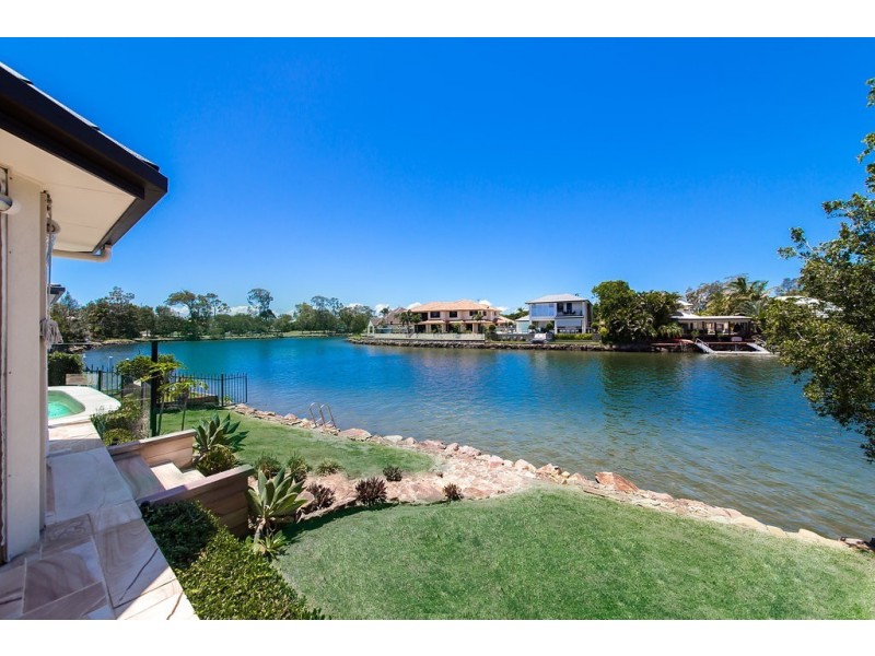 9 Mariner Place, Twin Waters QLD 4564