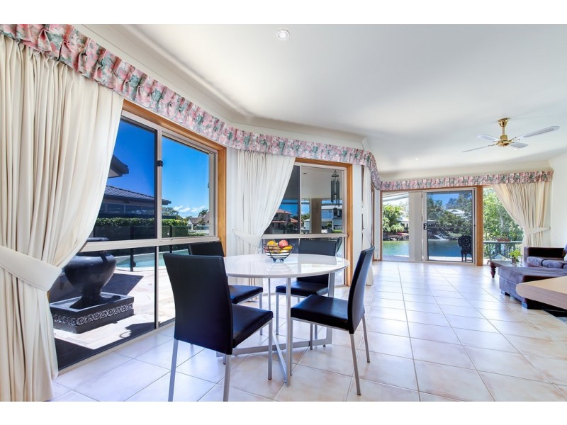 9 Mariner Place, Twin Waters QLD 4564