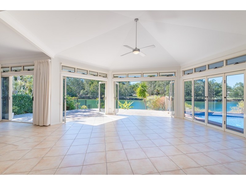 14 Spinifex Place, Twin Waters QLD 4564