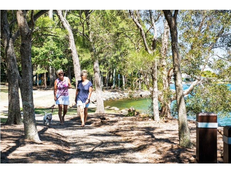 14 Spinifex Place, Twin Waters QLD 4564