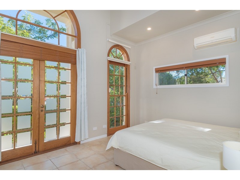 14 Spinifex Place, Twin Waters QLD 4564