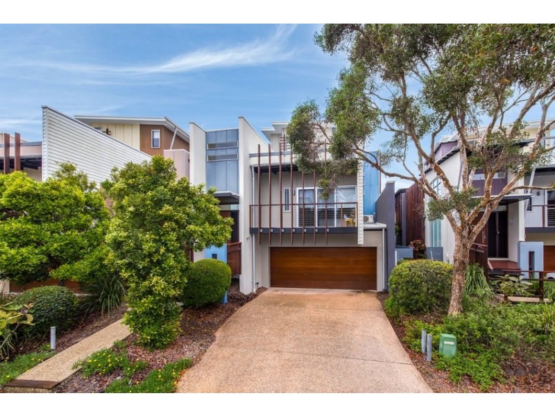 142/80 North Shore Road, Twin Waters QLD 4564