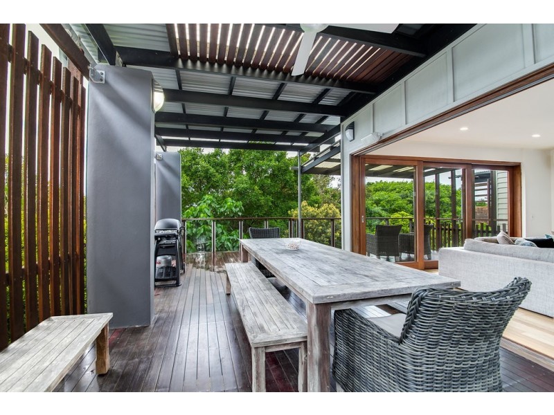 142/80 North Shore Road, Twin Waters QLD 4564