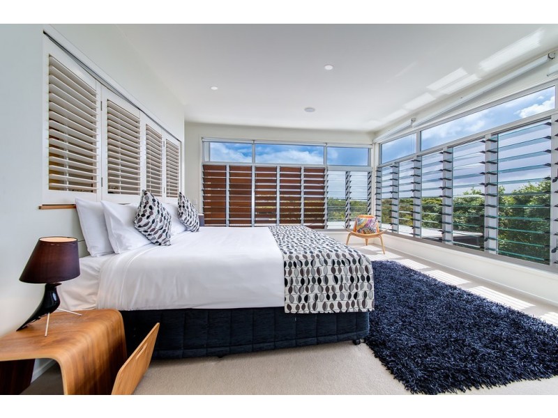 142/80 North Shore Road, Twin Waters QLD 4564