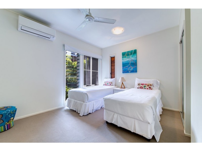 142/80 North Shore Road, Twin Waters QLD 4564