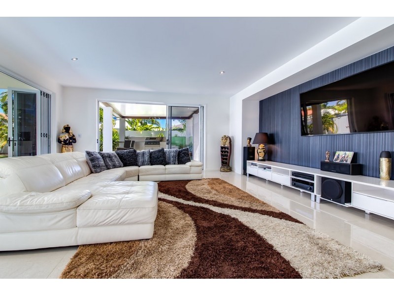 15 Anchorage Circuit, Twin Waters QLD 4564