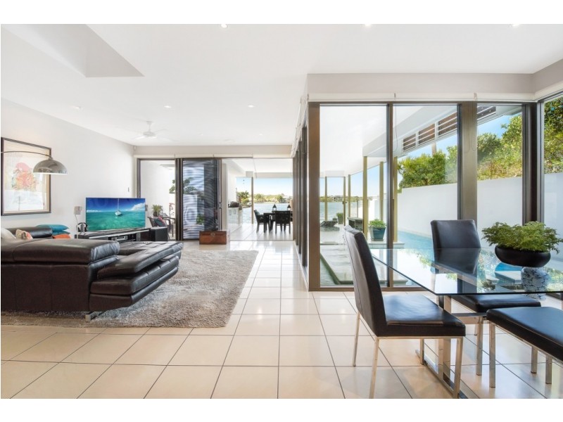 12 Staysail Pl, Twin Waters QLD 4564