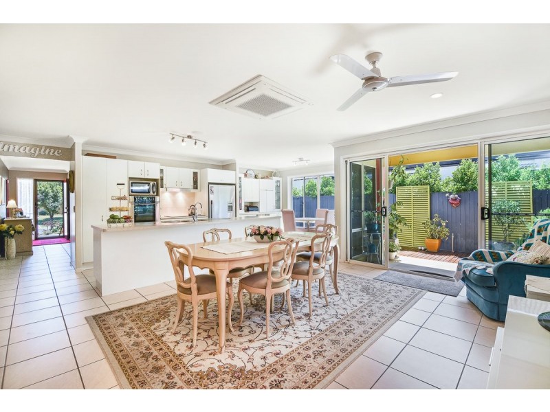 70 Prestwick Drive, Twin Waters QLD 4564