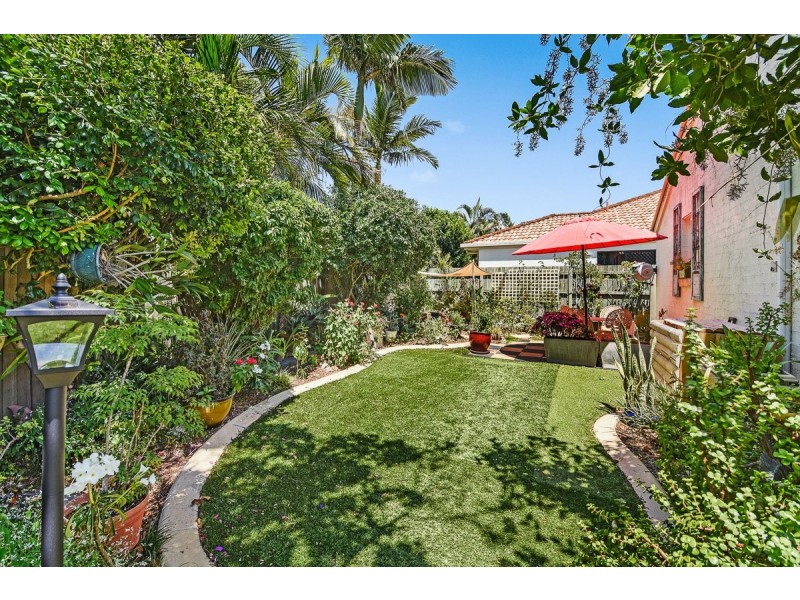 70 Prestwick Drive, Twin Waters QLD 4564