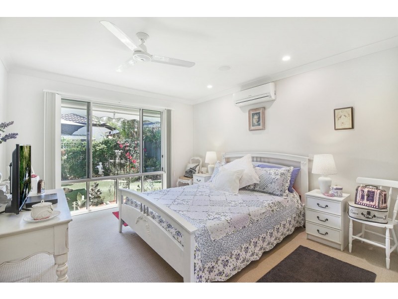 70 Prestwick Drive, Twin Waters QLD 4564