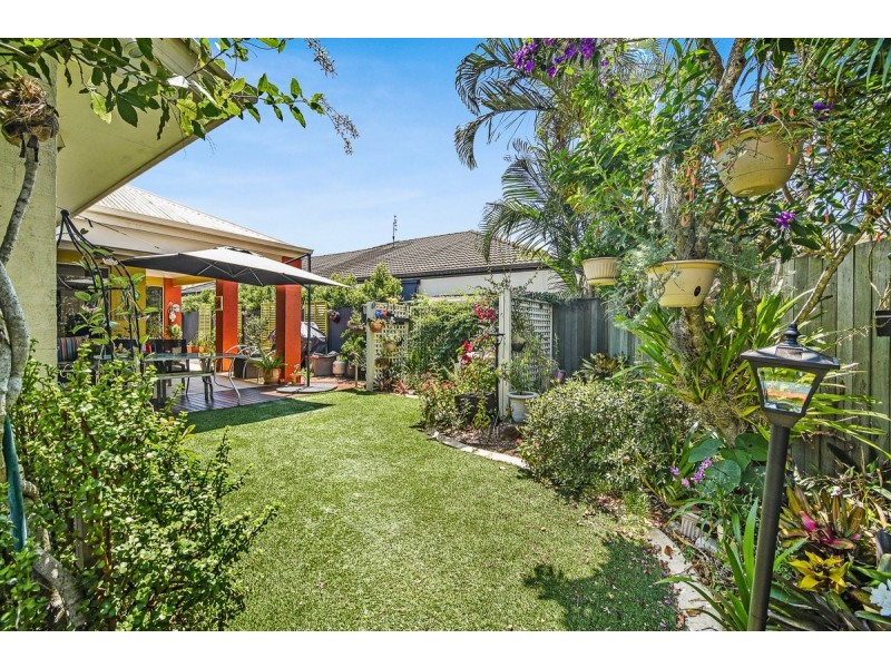 70 Prestwick Drive, Twin Waters QLD 4564