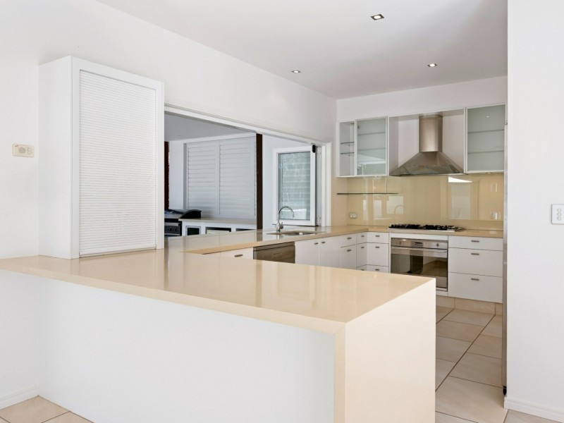 7 Hetherington Drive, Twin Waters QLD 4564