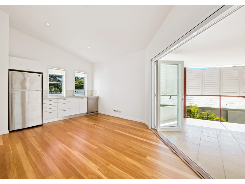 7 Hetherington Drive, Twin Waters QLD 4564