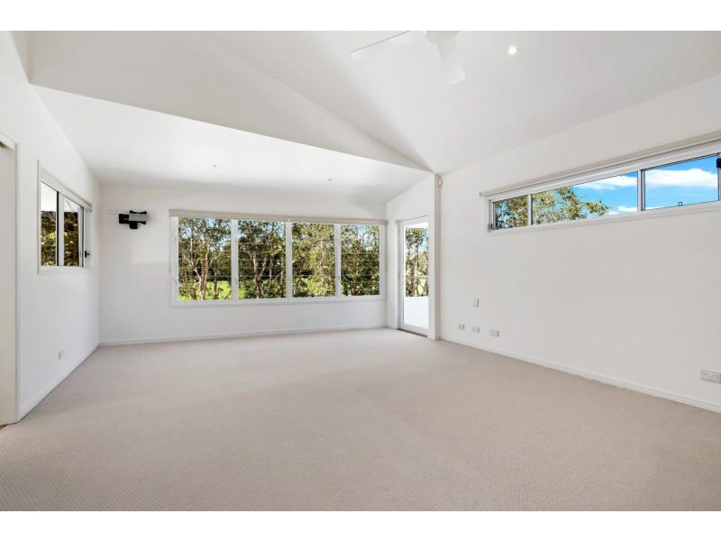 7 Hetherington Drive, Twin Waters QLD 4564