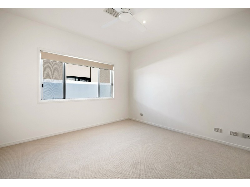 7 Hetherington Drive, Twin Waters QLD 4564